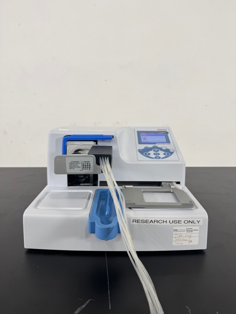 Image of Thermo Scientific MultiDrop Combi Microplate Dispenser